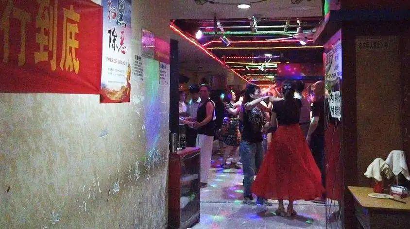 成都市砂舞厅最新位置