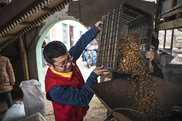 新疆访惠聚最新要求