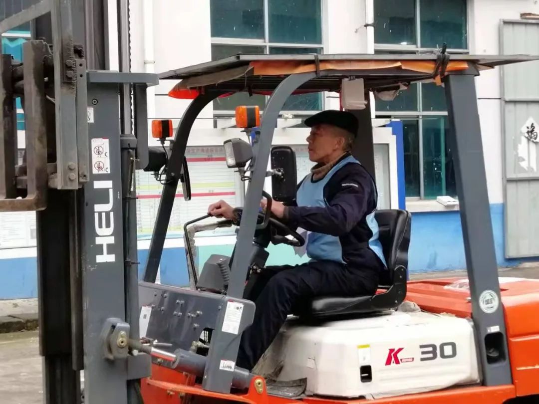 上海叉车招聘最新消息