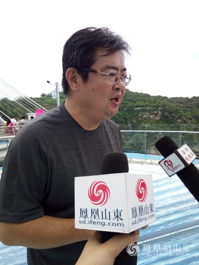 凤凰网三肖必出期期准,凤凰网三肖必出期期准，深度解读与预测分析