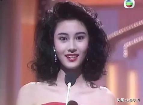 现场开奖澳门直播,澳门直播现场开奖，揭秘彩票直播的魅力与真实性