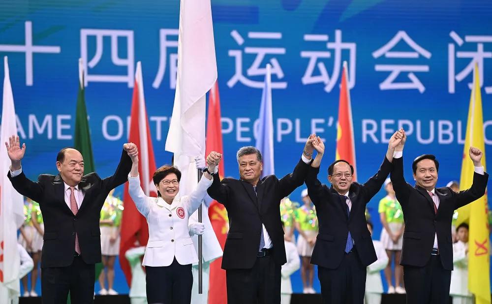 十二生肖与2025年之49个码,十二生肖与2025年之49个码，探寻文化交融与数字背后的奥秘