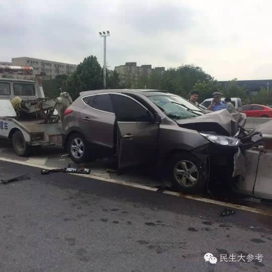 哈尔滨新闻网最新消息车祸现场,哈尔滨新闻网最新消息，车祸现场