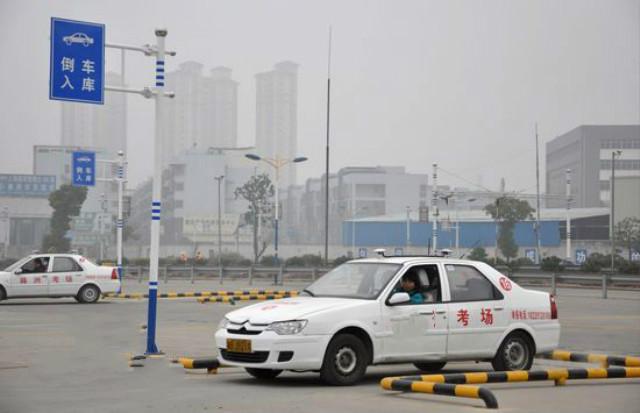 最新科目二大车考倒桩,最新科目二大车考倒桩技巧与策略