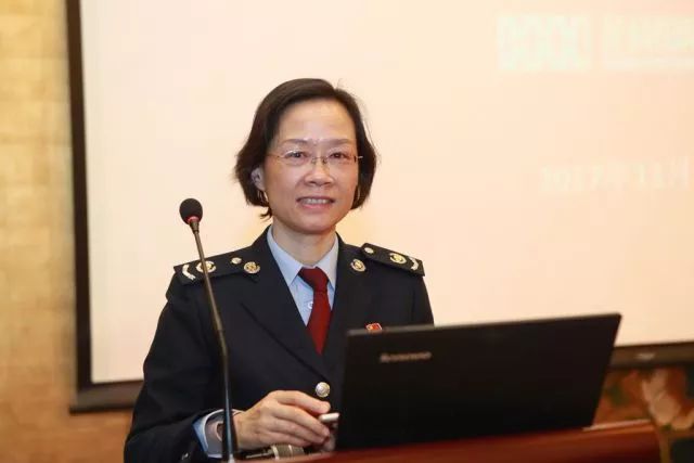 地税局唐晓鹰最新消息,地税局唐晓鹰最新消息，展现新时代税务精神的典范